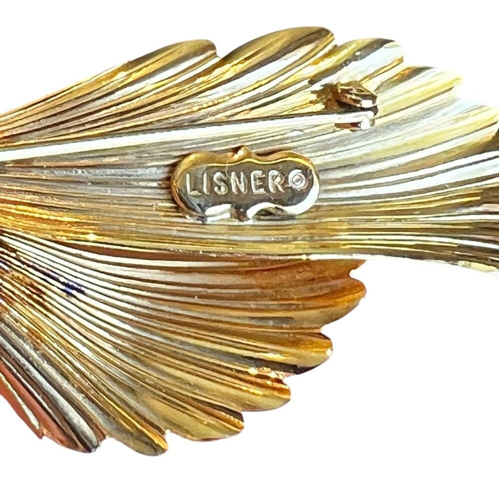Lisner Vintage Gold Tone Bow Brooch Pin Granny Core Boho Career Wear it All - Picture 2 of 8